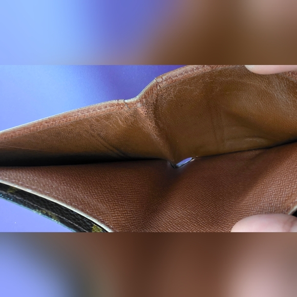 AUTHENTIC Vintage Louis Vuitton Men's Wallet - Picture 10 of 15